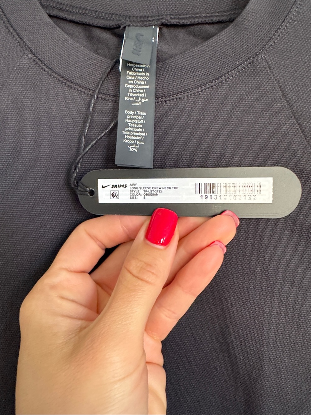 NikeSkims Airy long sleeve crew neck top
